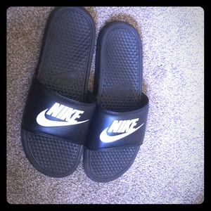 Nike slides, Great condition, Barely worn